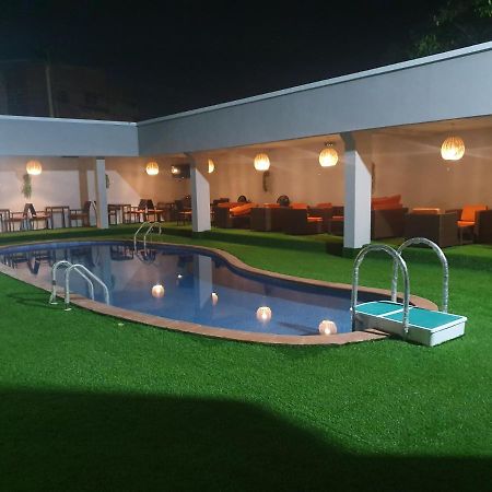 Choice Luxe Lagos Ikeja Exterior photo